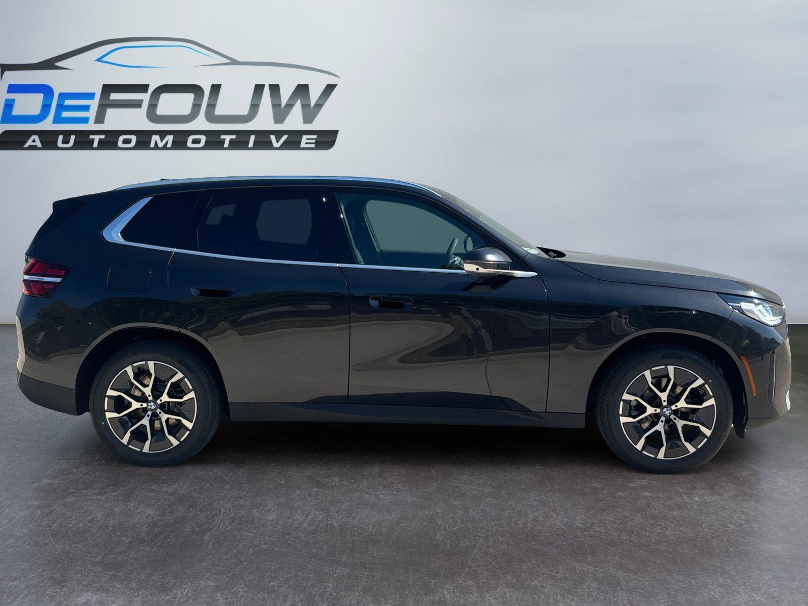 Used 2026 BMW X3 xDrive30i w/ Premium Package AWD/4WD image 2