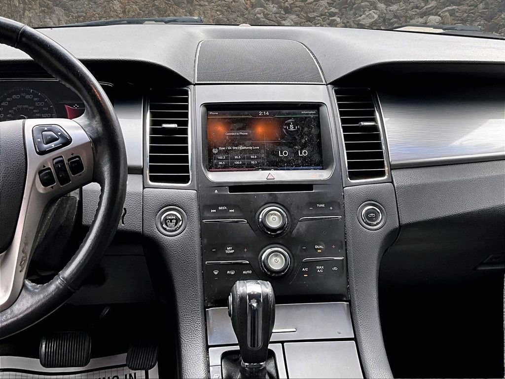 Used 2015 Ford Taurus SEL w/ Equipment Group 201A image 6