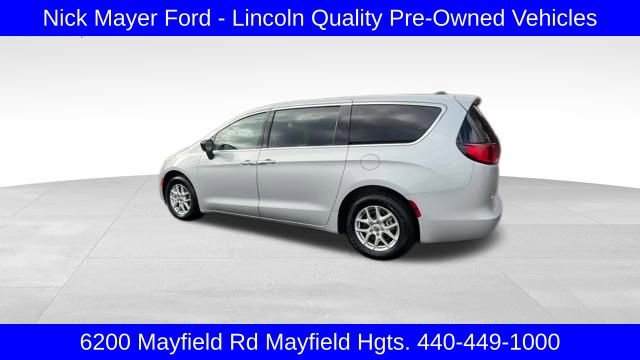 Used 2024 Chrysler Voyager LX image 31