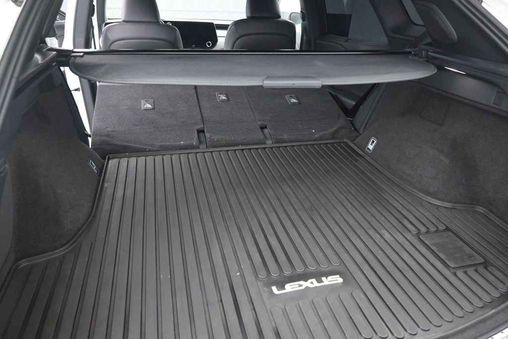 Used 2025 Lexus RX 450h AWD w/ Convenience Package image 10