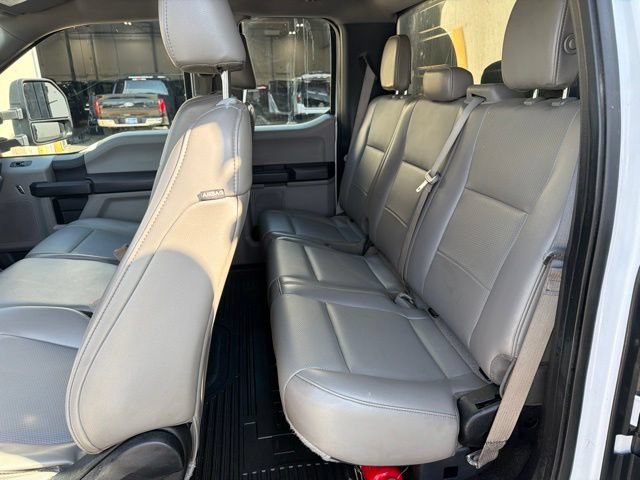 Used 2018 Ford F550 4x4 SuperCab Super Duty image 15