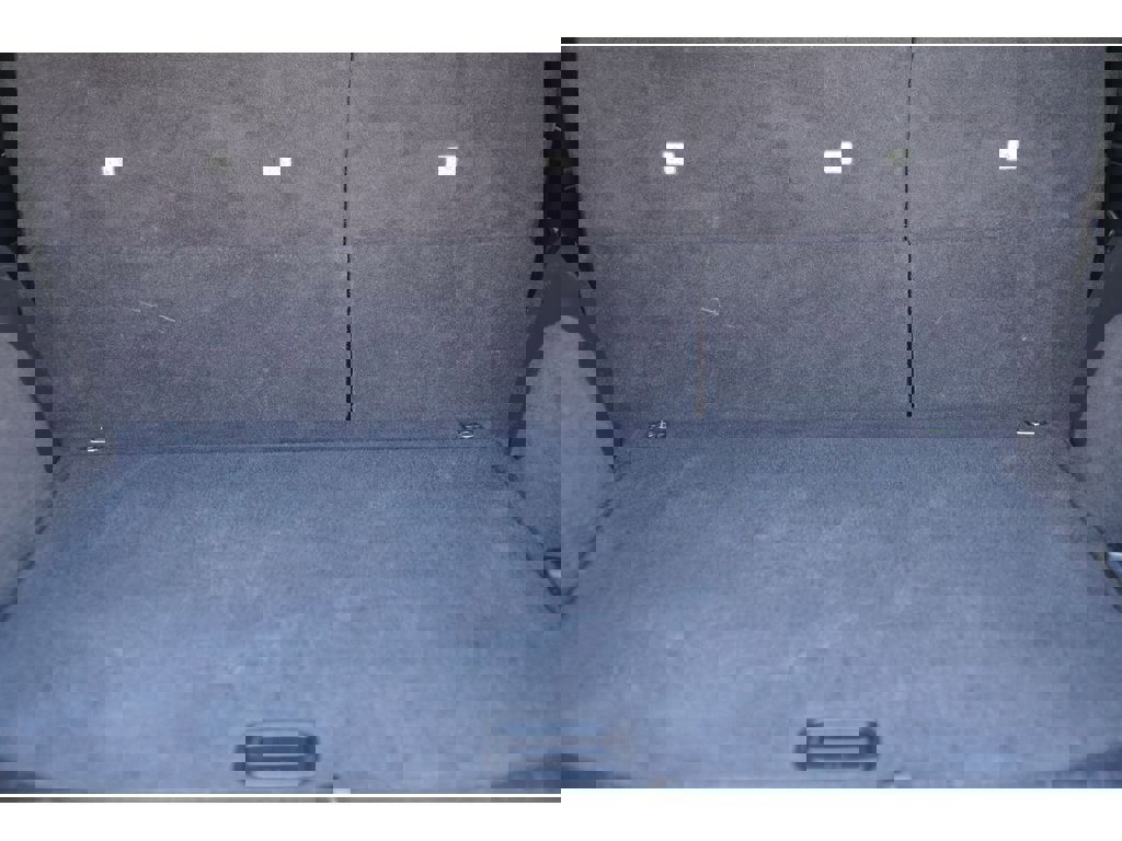 Used 2019 Jeep Grand Cherokee Altitude image 15