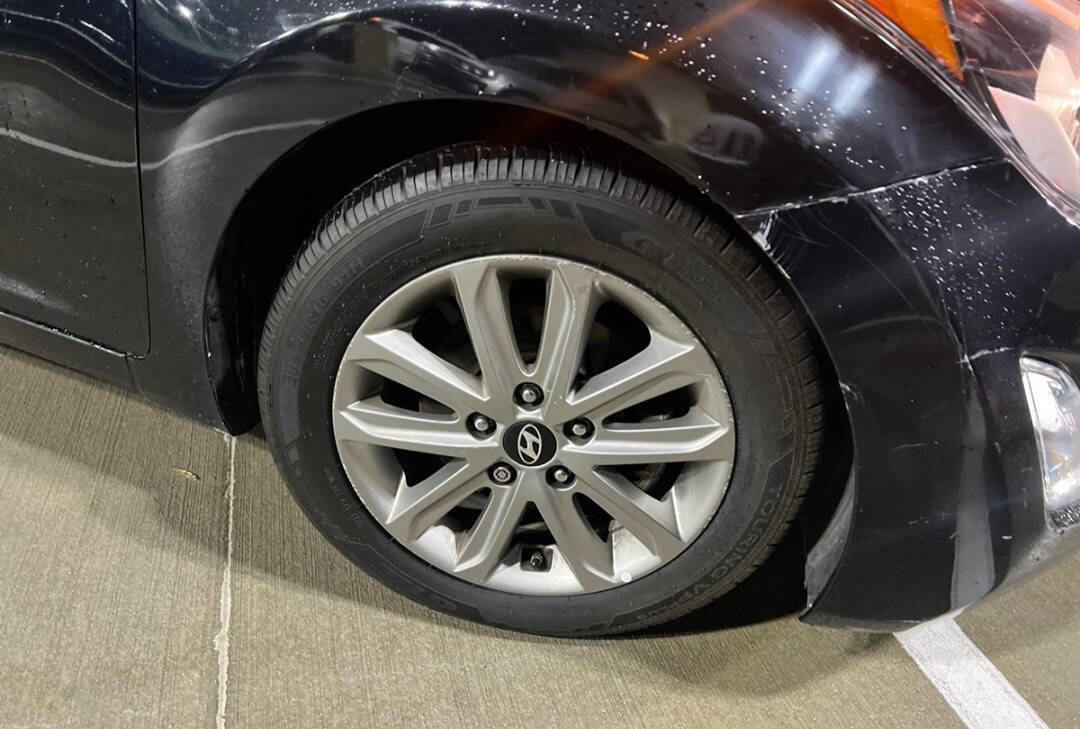Used 2016 Hyundai Elantra SE w/ Option Group 02 image 21