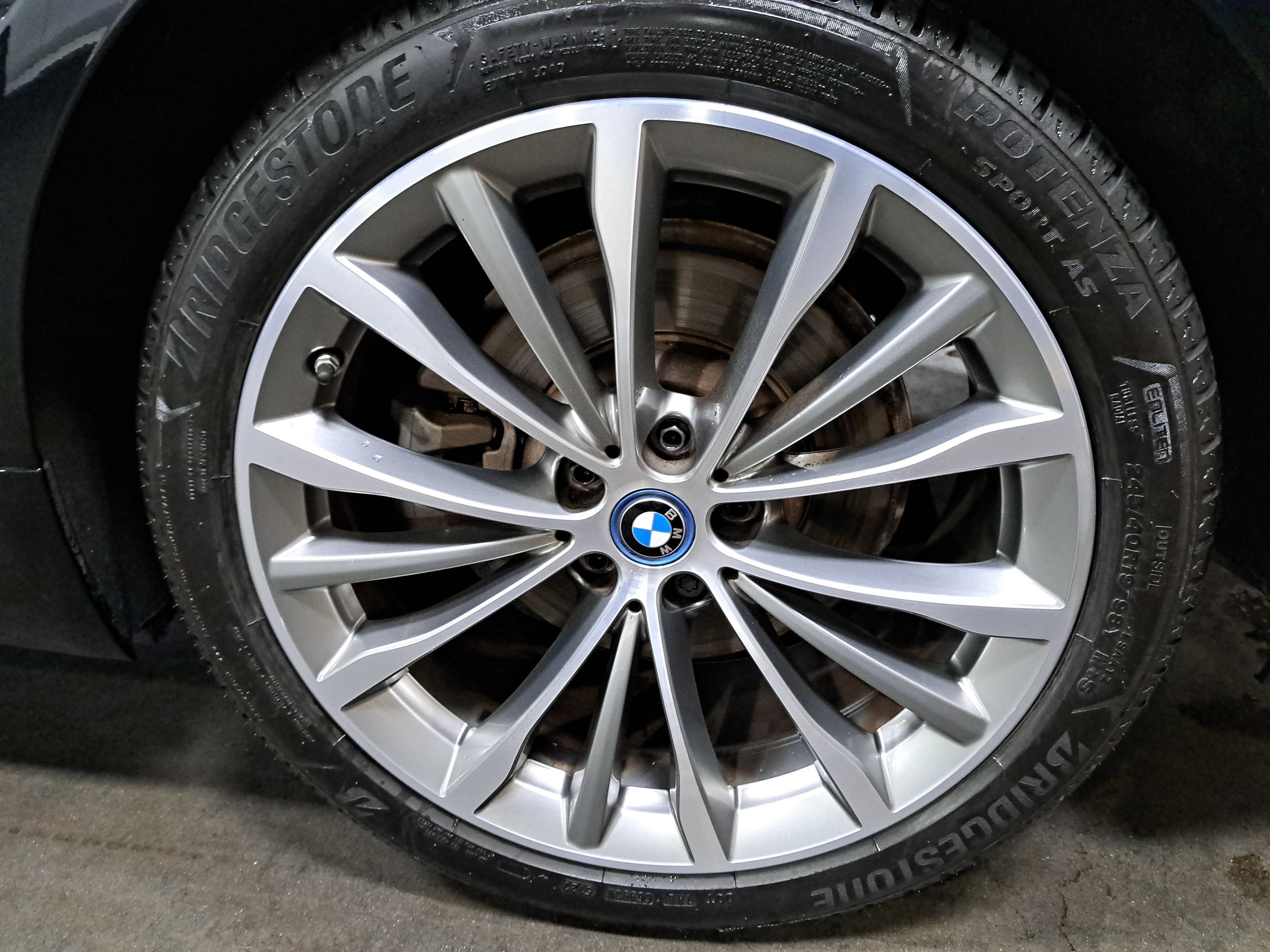 Used 2023 BMW 530e xDrive w/ Premium Package AWD/4WD image 34