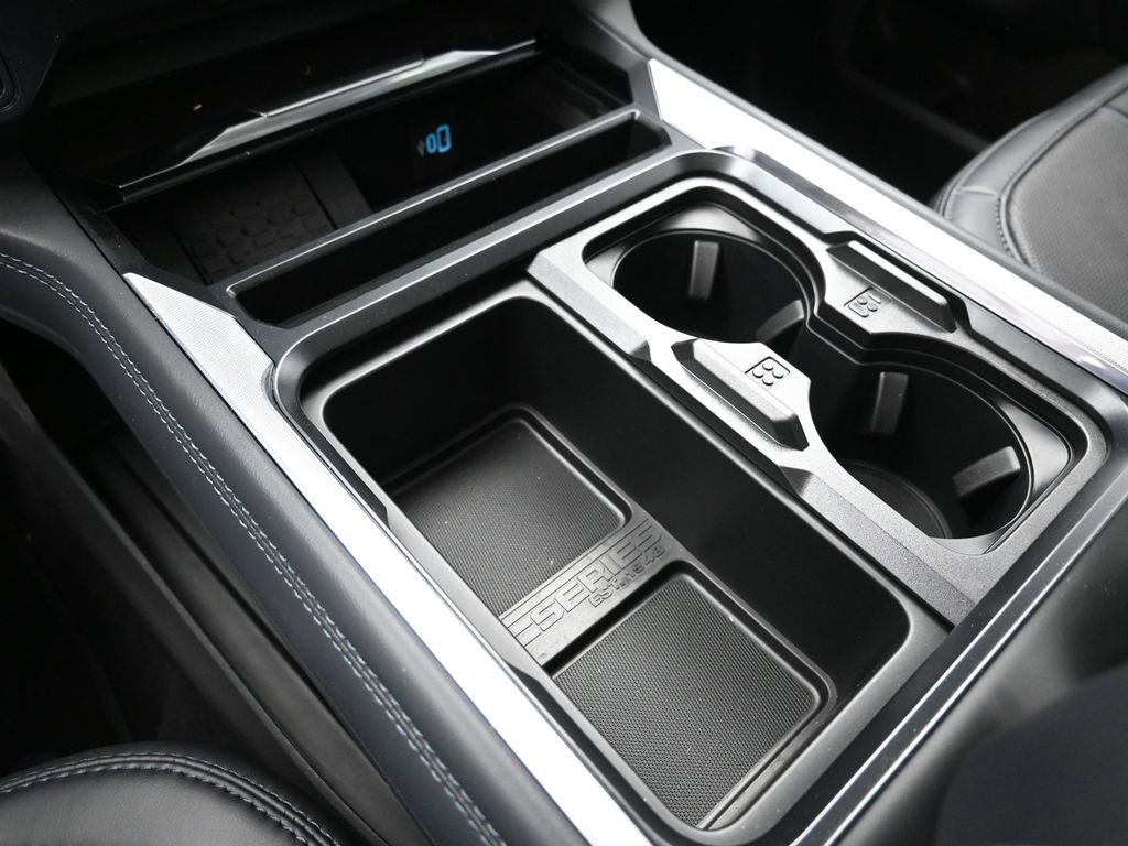 New 2026 Ford F250 Platinum w/ Tremor Off-Road Package image 32