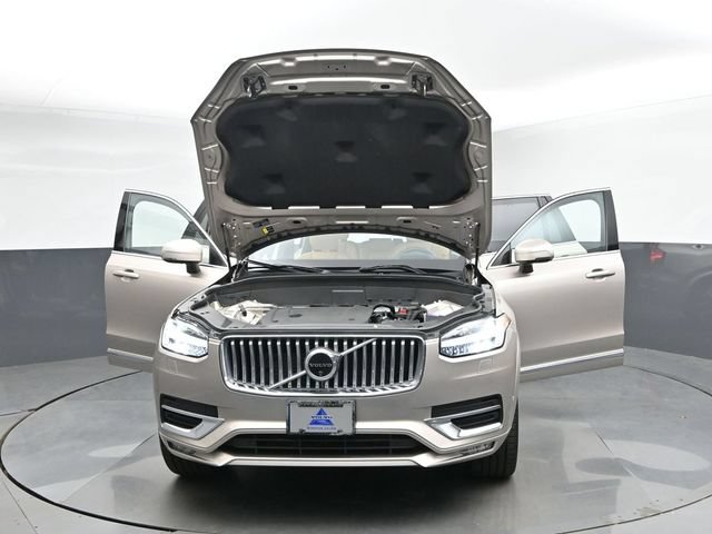 Used 2024 Volvo XC90 B6 Ultimate w/ Protection Package Premier AWD/4WD image 54