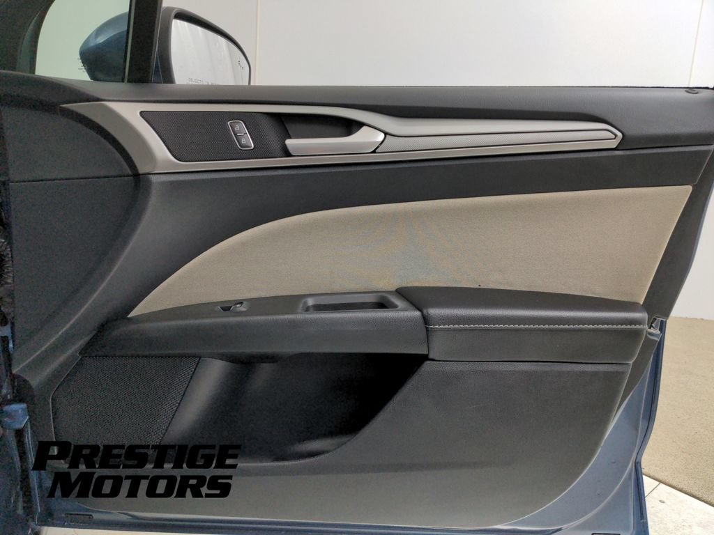 Used 2019 Ford Fusion S FWD image 25