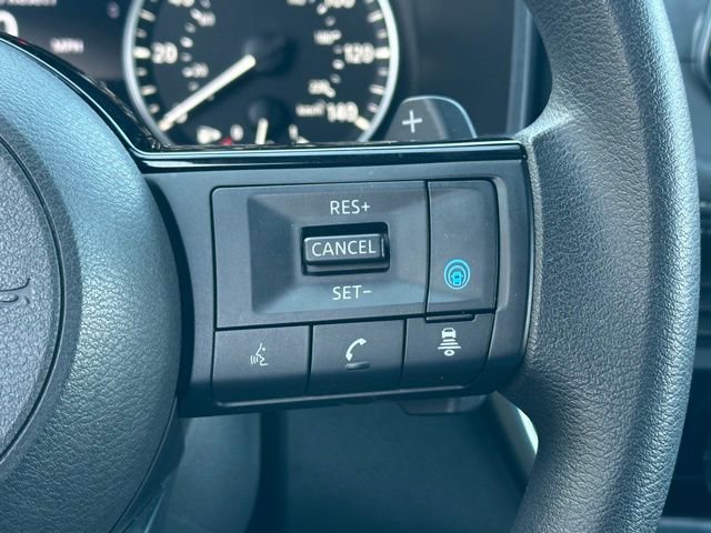 Used 2023 Nissan Rogue SV AWD/4WD image 39