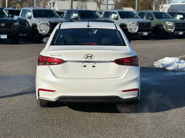 Used 2018 Hyundai Accent SE image 6