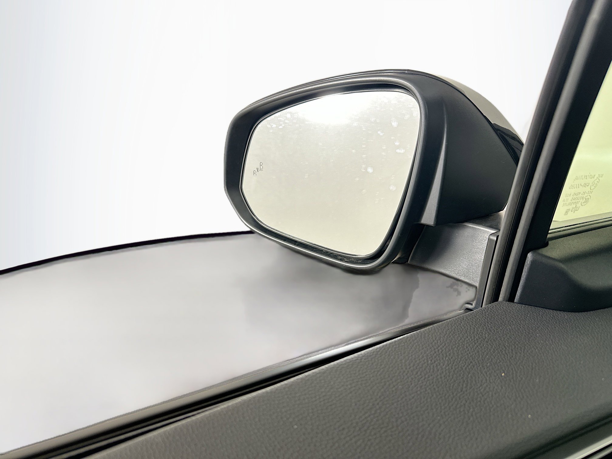 Used 2025 Toyota bZ4X AWD w/ Weather Package image 16