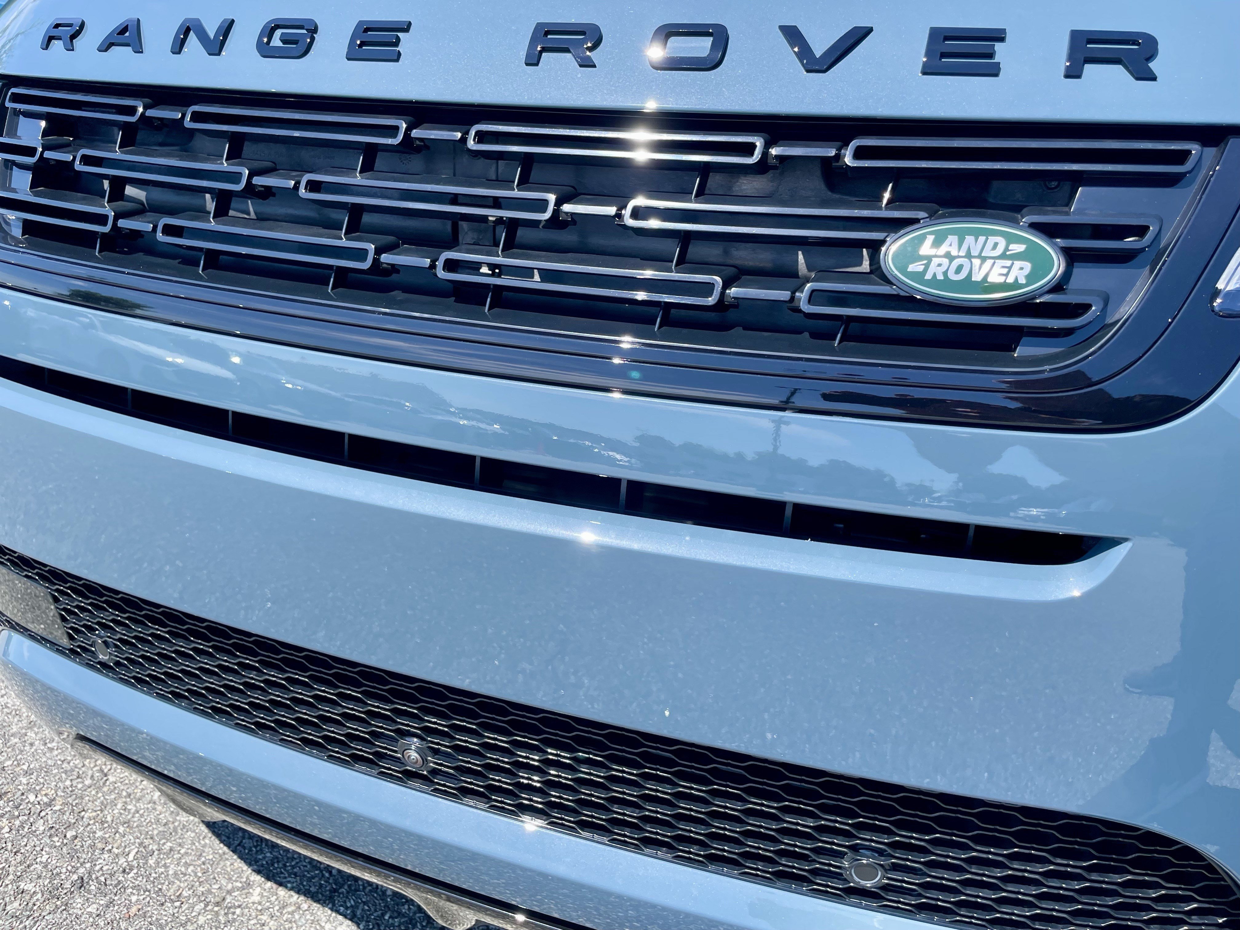 New 2026 Land Rover Range Rover Evoque Hoxton AWD/4WD image 33