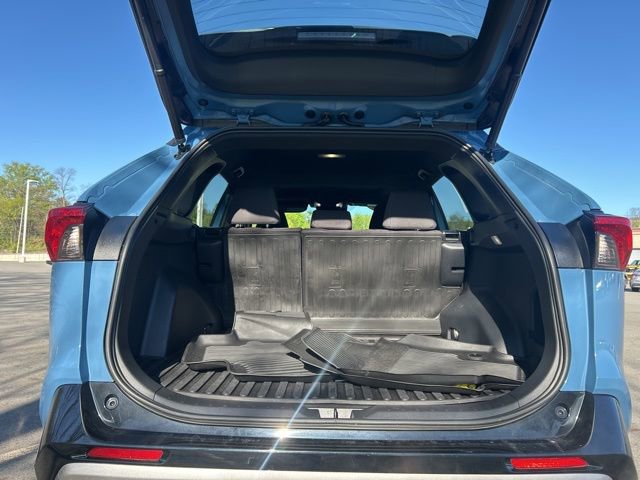 Used 2023 Toyota RAV4 SE w/ Convenience Package AWD/4WD image 32