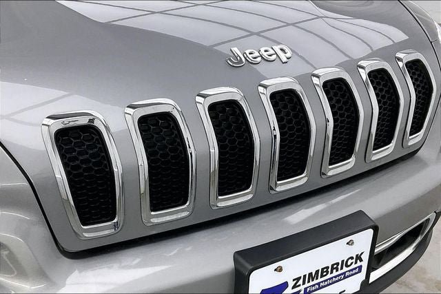 Used 2017 Jeep Cherokee Limited w/ Luxury Group image 31