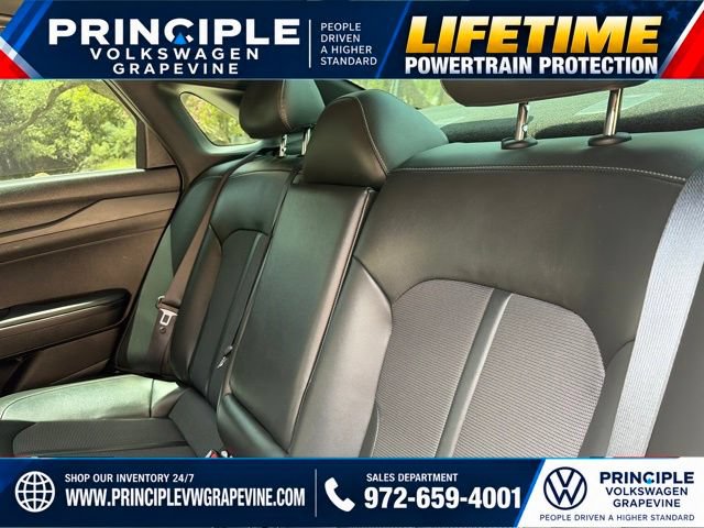 Used 2021 Kia K5 GT-Line AWD/4WD image 8