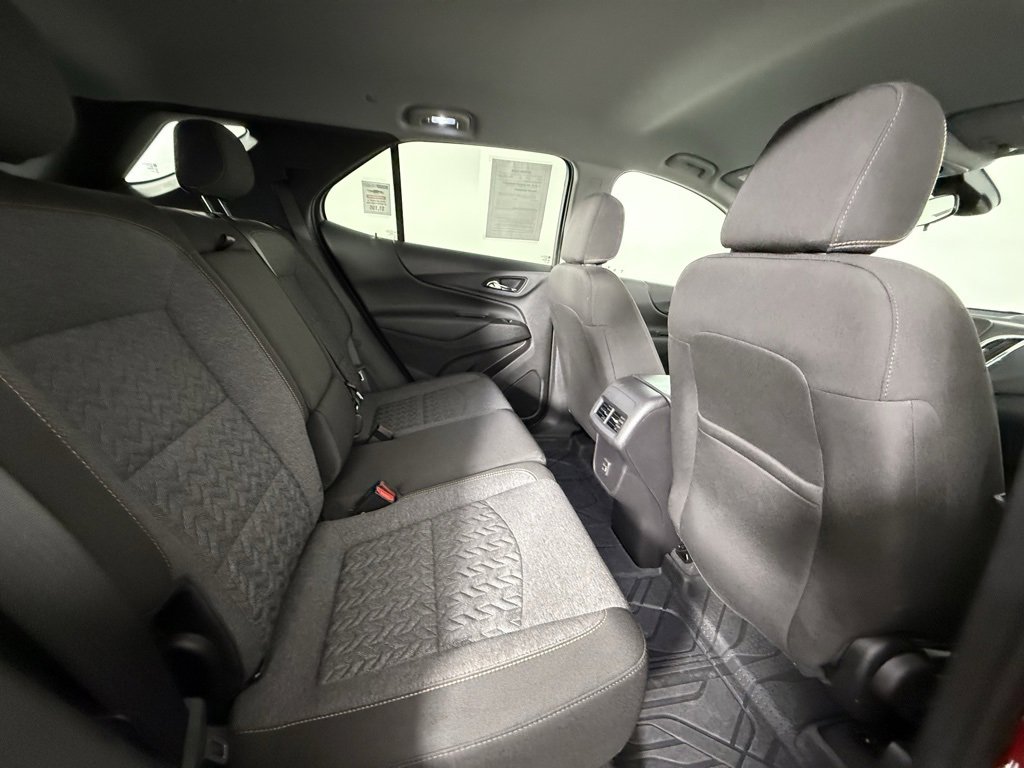 Used 2024 Chevrolet Equinox LT w/ LPO, Floor Liner Package image 17