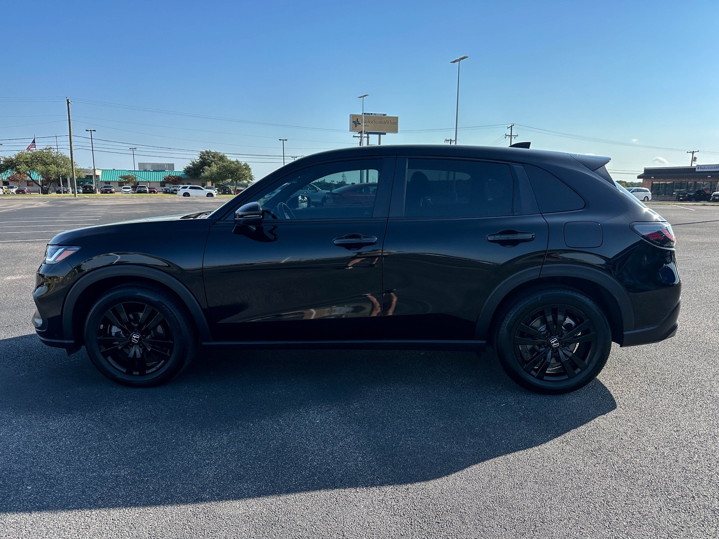 Certified 2026 Honda HR-V Sport image 9