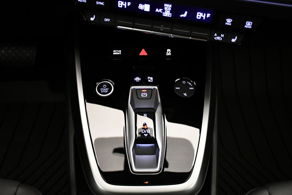 New 2026 Audi Q4 e-tron Premium image 29