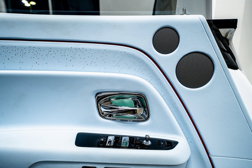 Used 2024 Rolls-Royce Spectre w/ Spectre Launch Package image 43