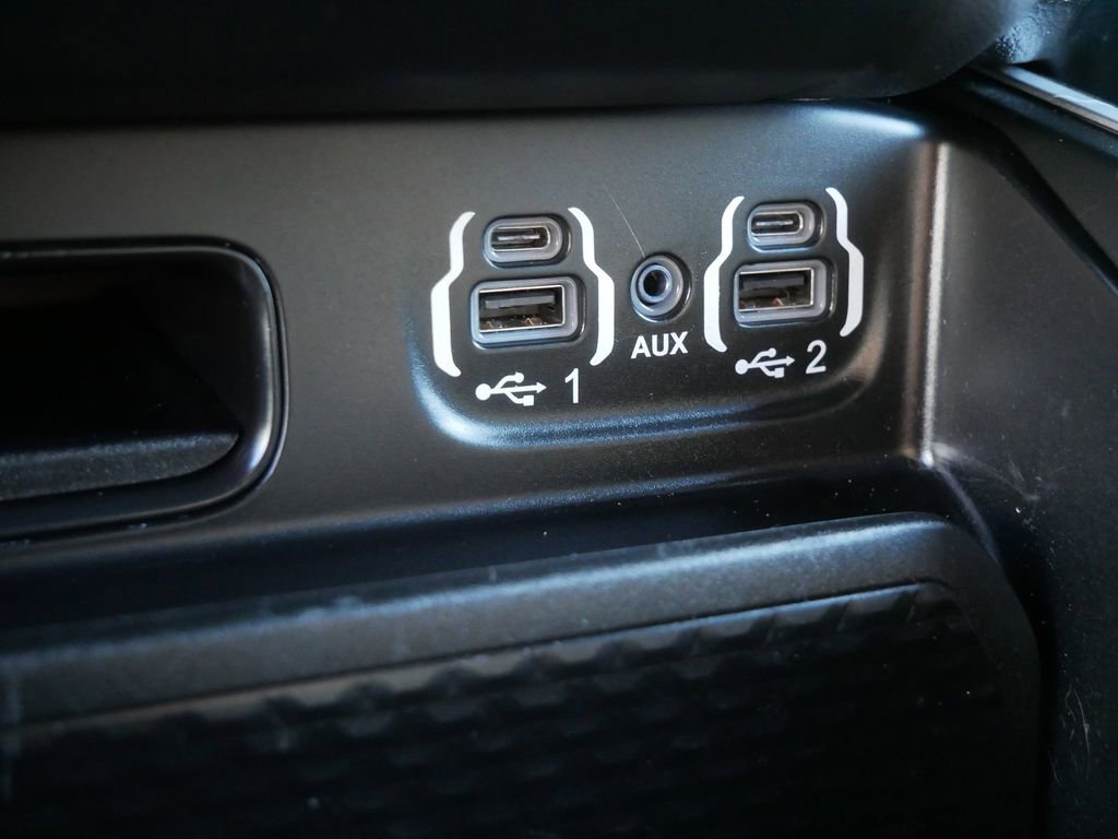 Used 2021 RAM 1500 Big Horn image 25