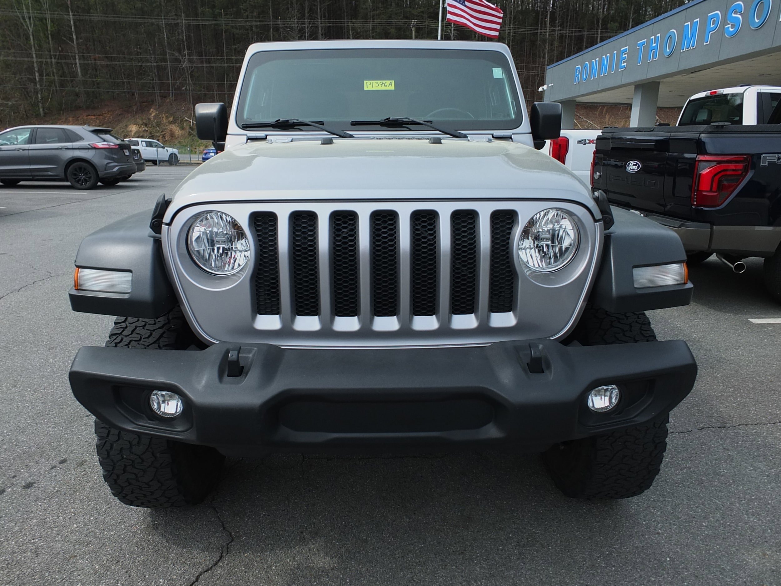 Used 2018 Jeep Wrangler Unlimited Sport S AWD/4WD image 8