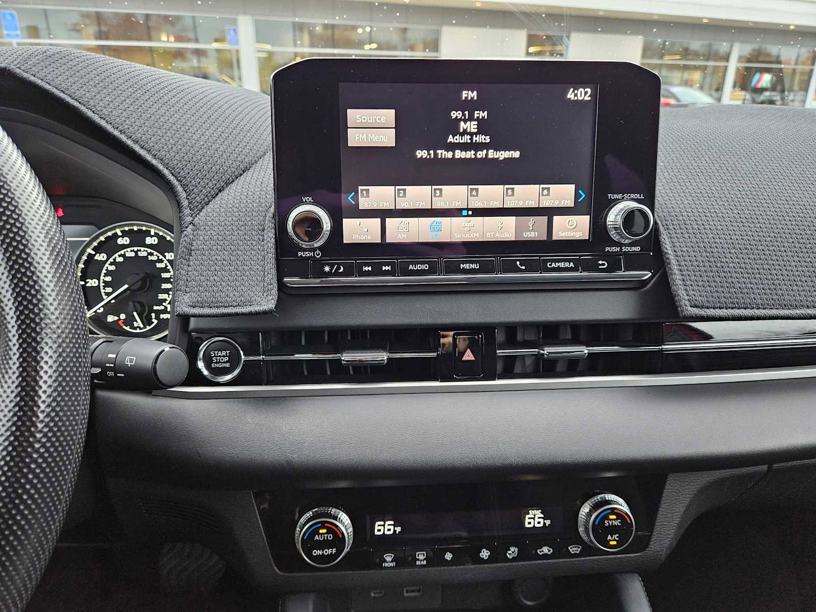 Used 2022 Mitsubishi Outlander ES image 29