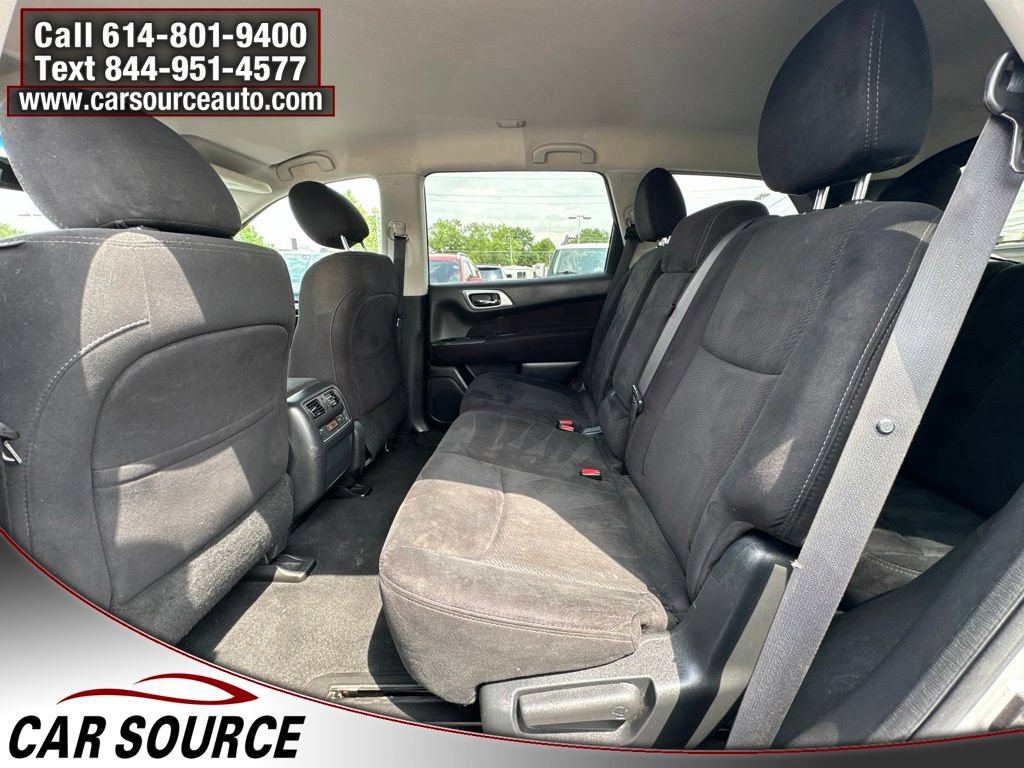 Used 2015 Nissan Pathfinder SV FWD image 16
