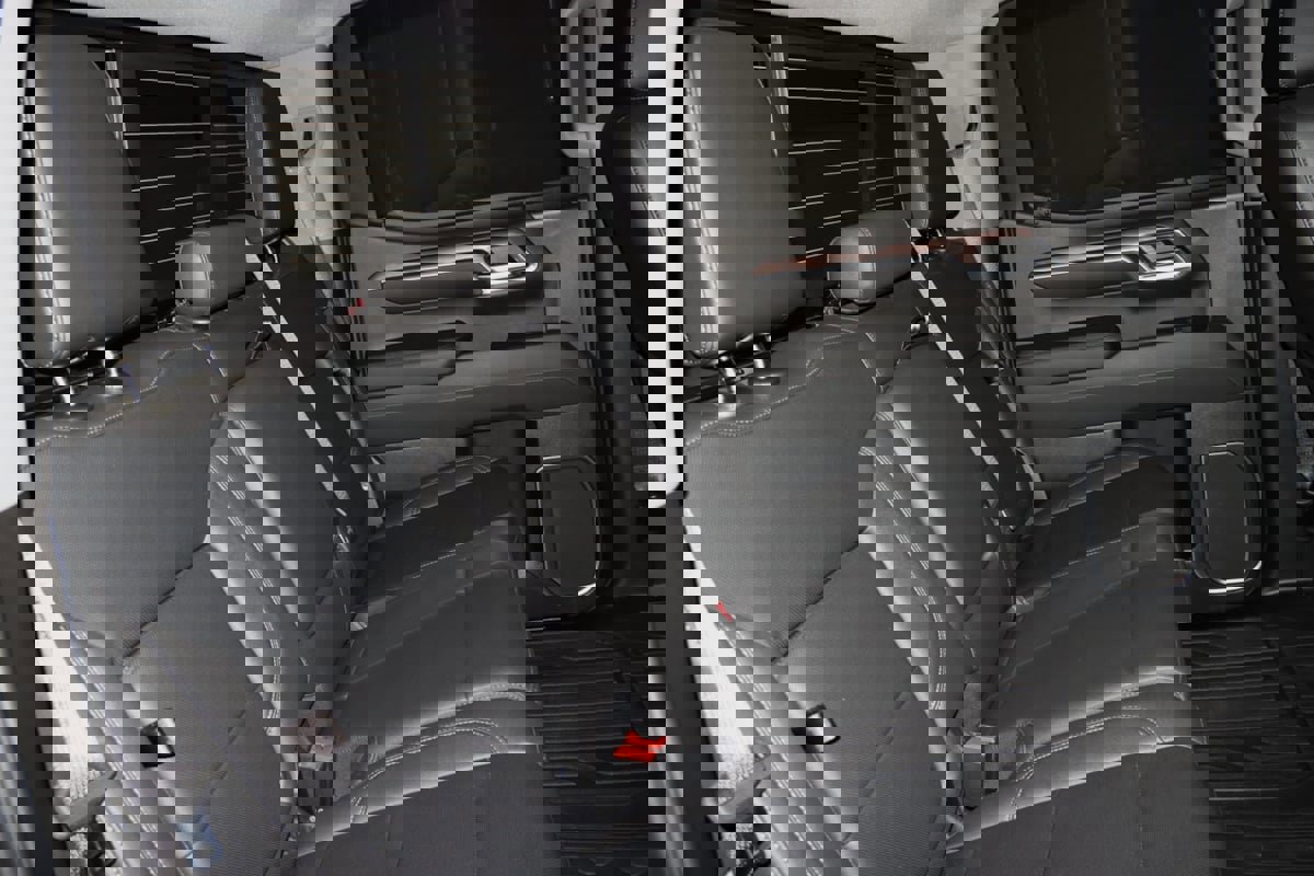 Used 2023 GMC Sierra 1500 SLT w/ SLT Convenience Package image 77