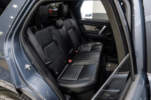 Used 2025 Land Rover Discovery Sport Dynamic SE AWD/4WD image 37
