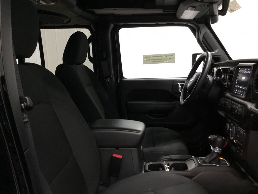 Used 2022 Jeep Wrangler Unlimited Sport image 22