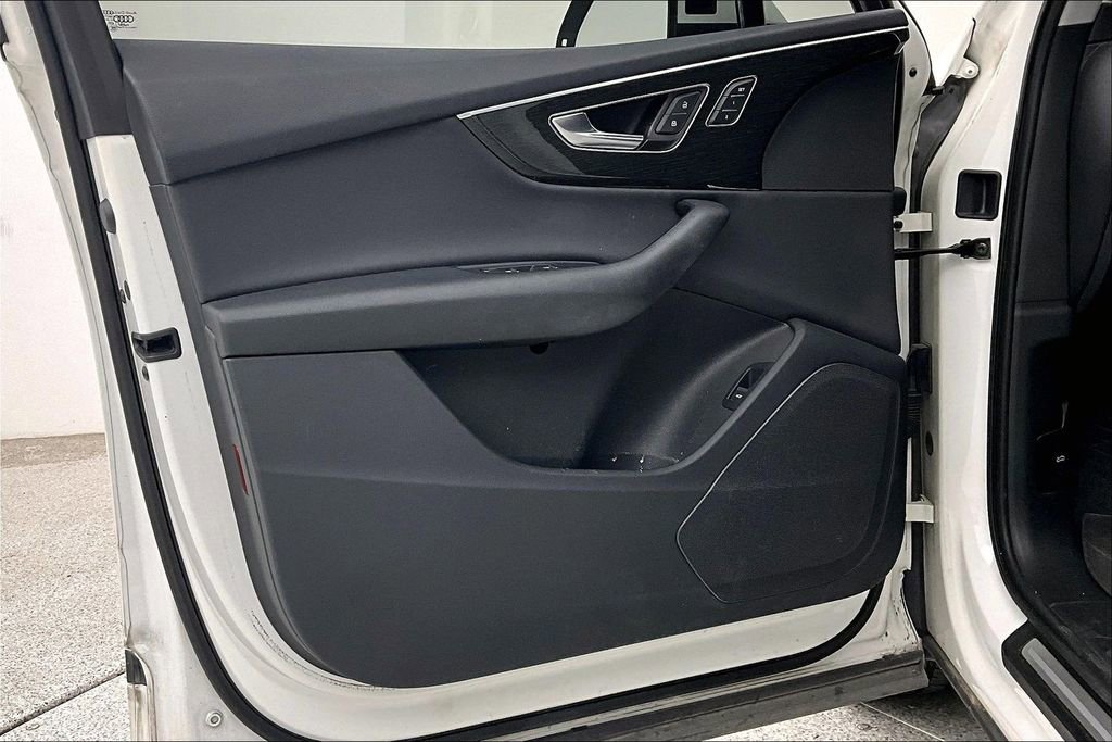 Used 2020 Audi Q7 2.0T Premium image 21