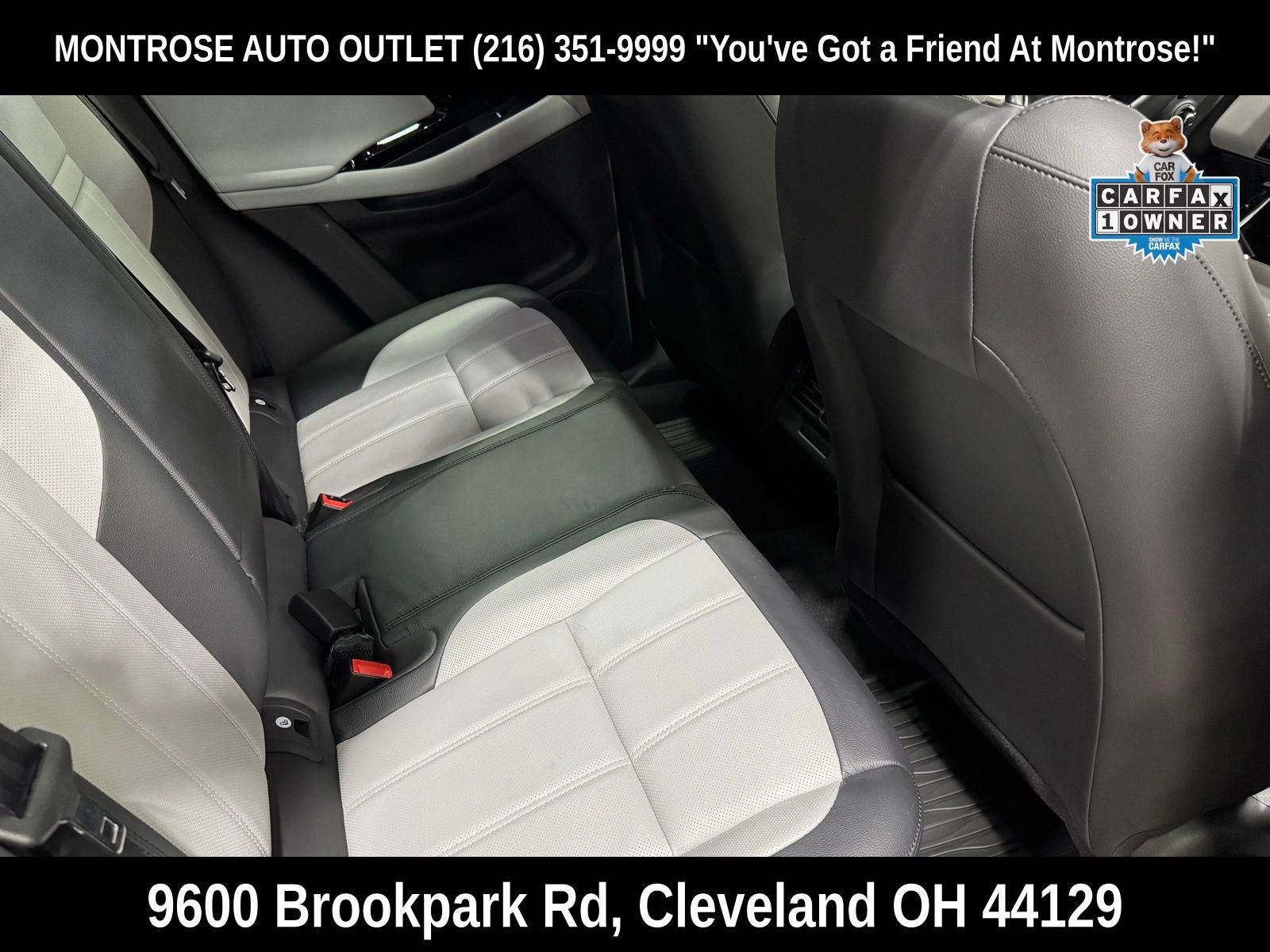 Used 2024 Land Rover Range Rover Evoque Dynamic SE image 44