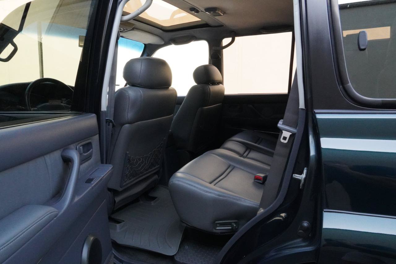 Used 1994 Toyota Land Cruiser AWD/4WD image 40