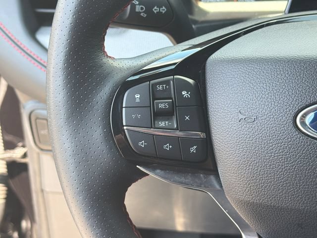 Used 2025 Ford Explorer ST-Line AWD/4WD image 27
