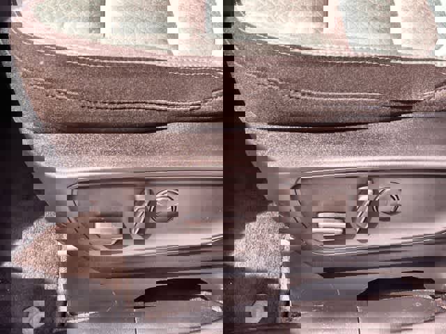 Used 2024 Ford Escape Active image 31