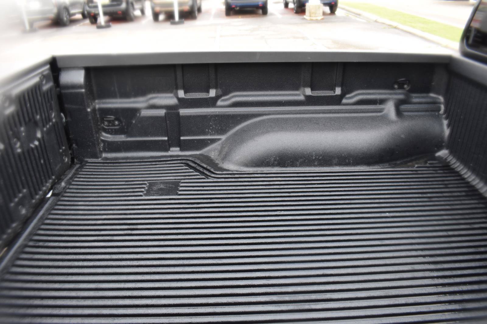 Certified 2025 Nissan Frontier SV RWD image 12
