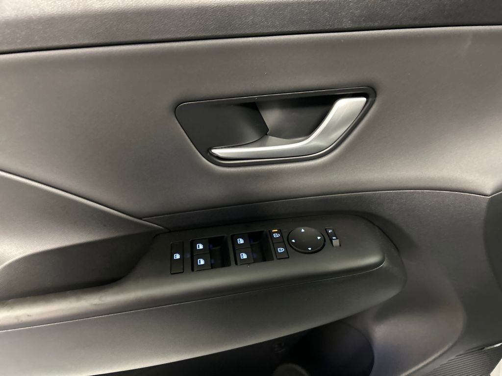 New 2026 Hyundai Kona Limited image 12