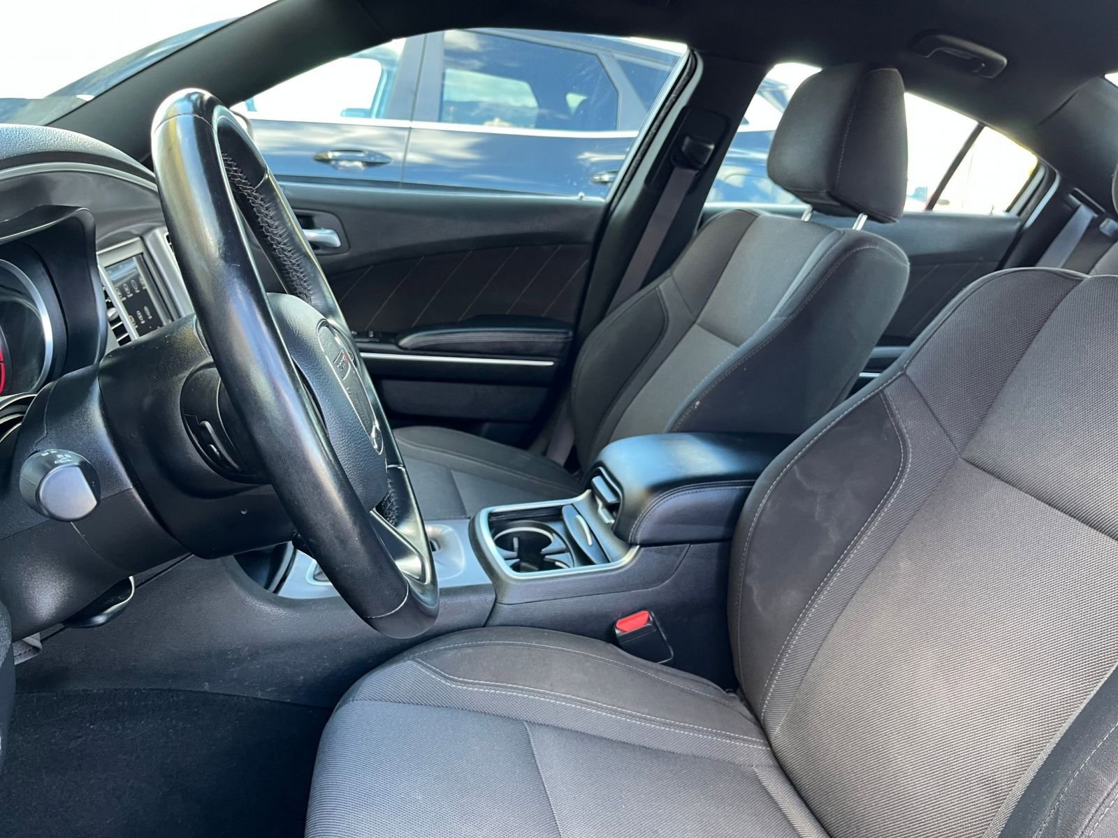 Used 2022 Dodge Charger SXT image 27