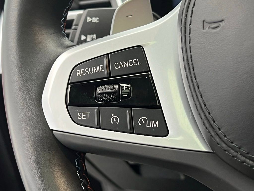 Certified 2024 BMW X4 M40i w/ Premium Package image 19