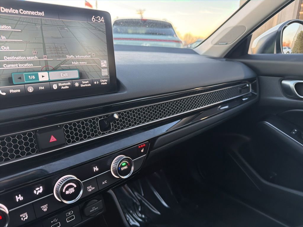 Used 2024 Honda Civic Touring image 31