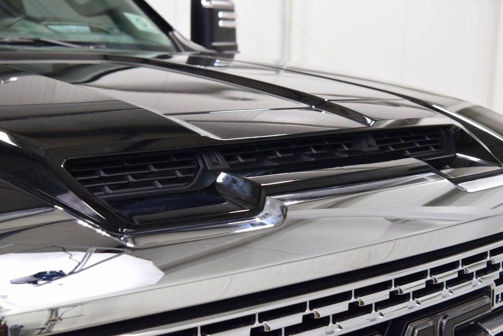 Used 2022 GMC Sierra 3500 Denali w/ Denali Ultimate Package image 13