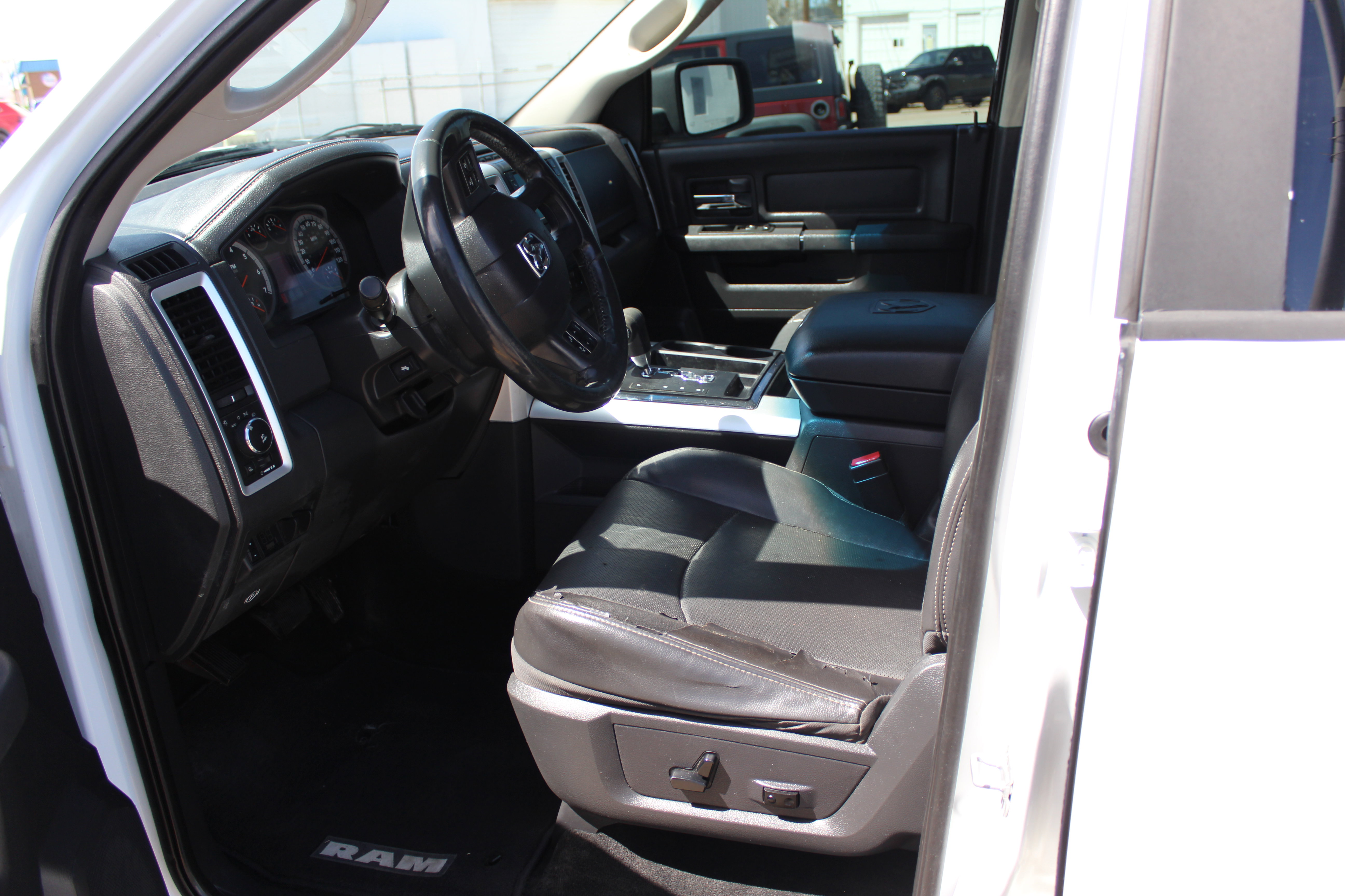 Used 2012 RAM 1500 Sport w/ Sport Premium Group AWD/4WD image 18