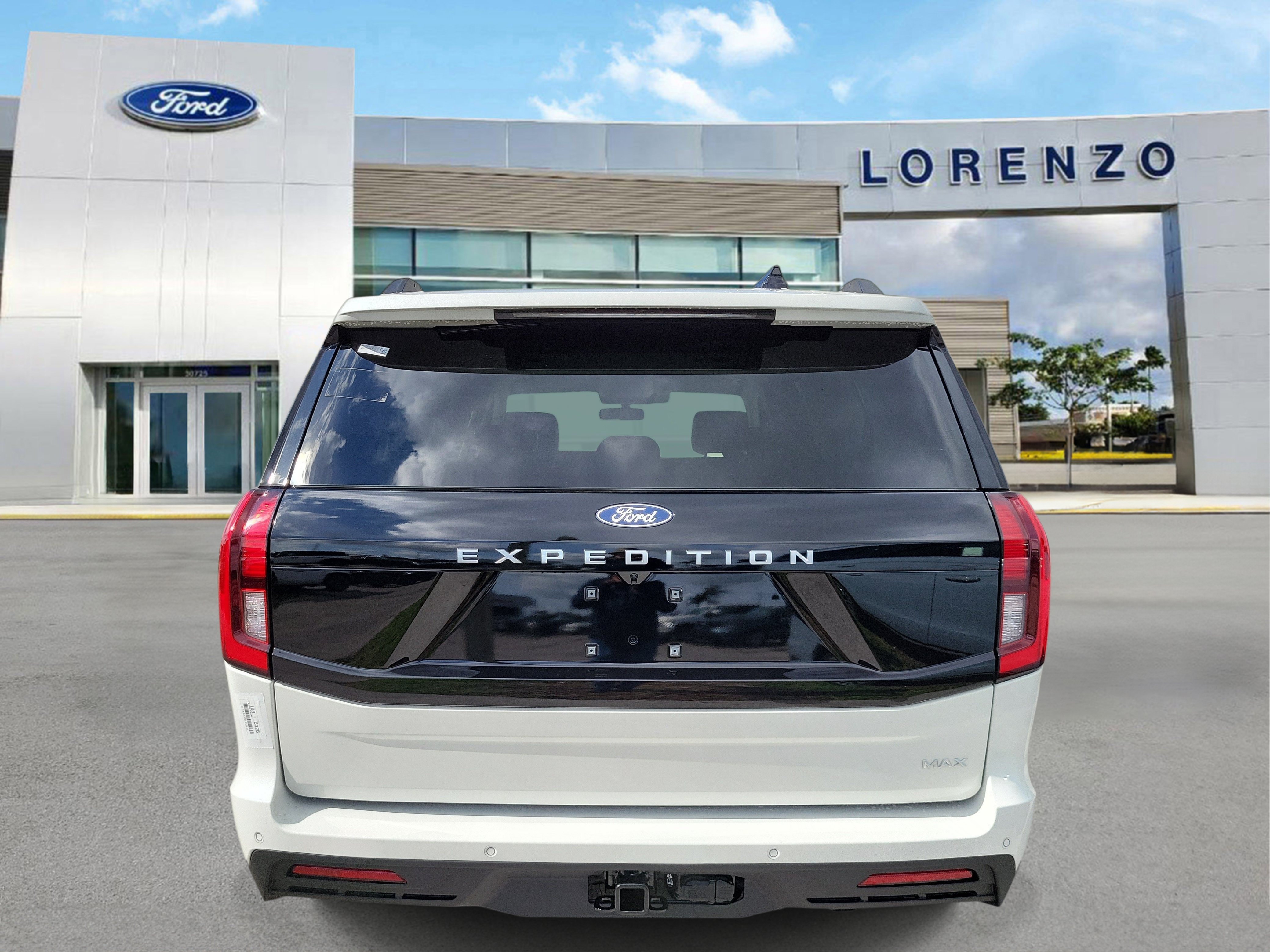New 2027 Ford Expedition Max Active RWD image 5