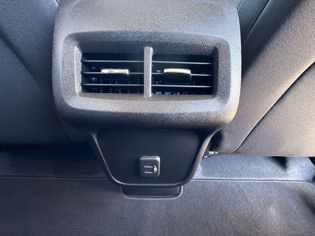 Used 2022 Chevrolet Equinox LT AWD/4WD image 18