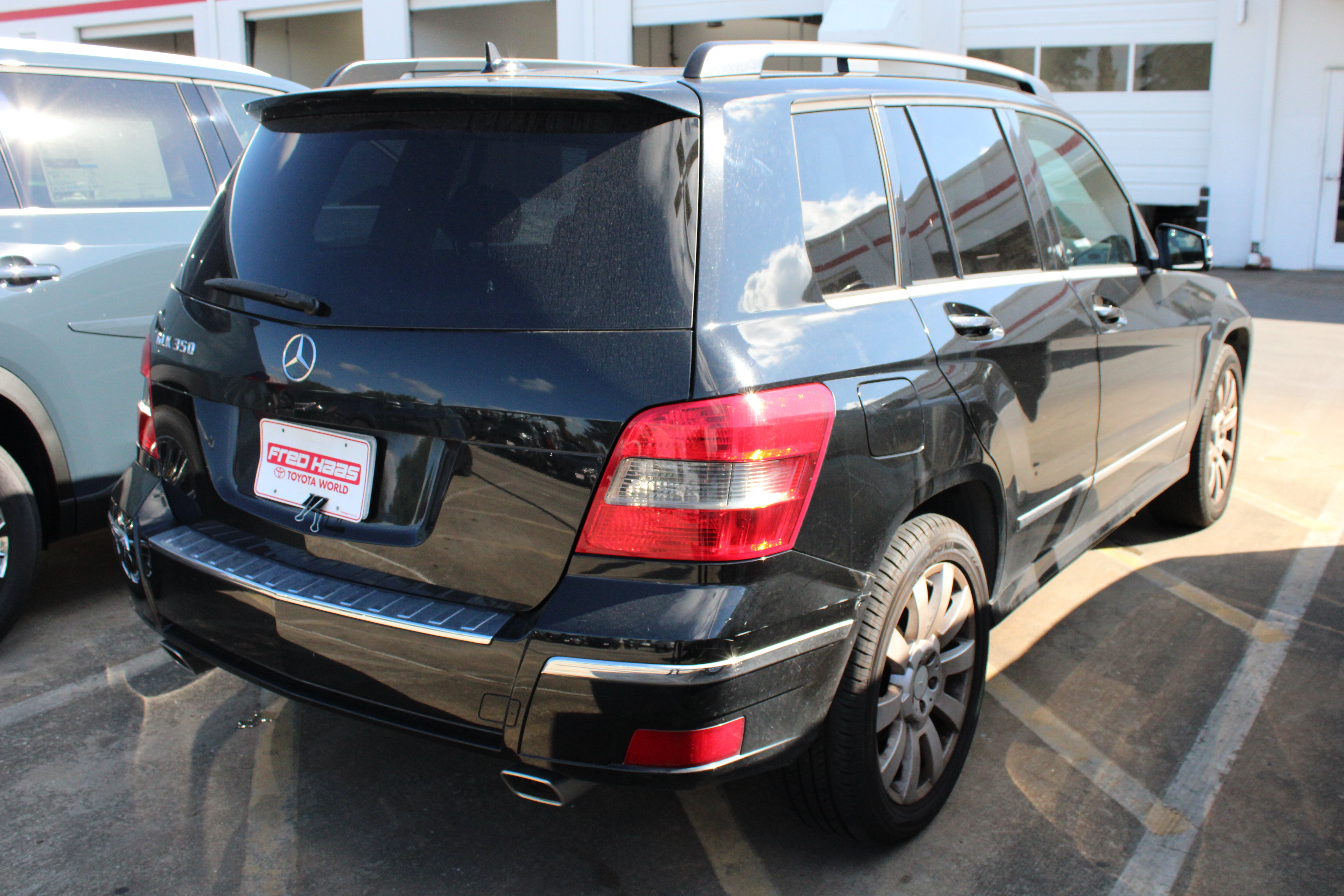 Used 2012 Mercedes-Benz GLK 350 2WD image 9