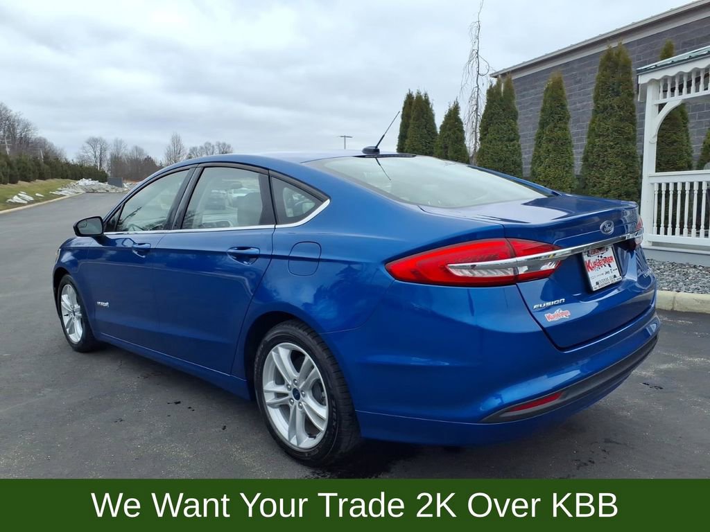Used 2018 Ford Fusion S image 3