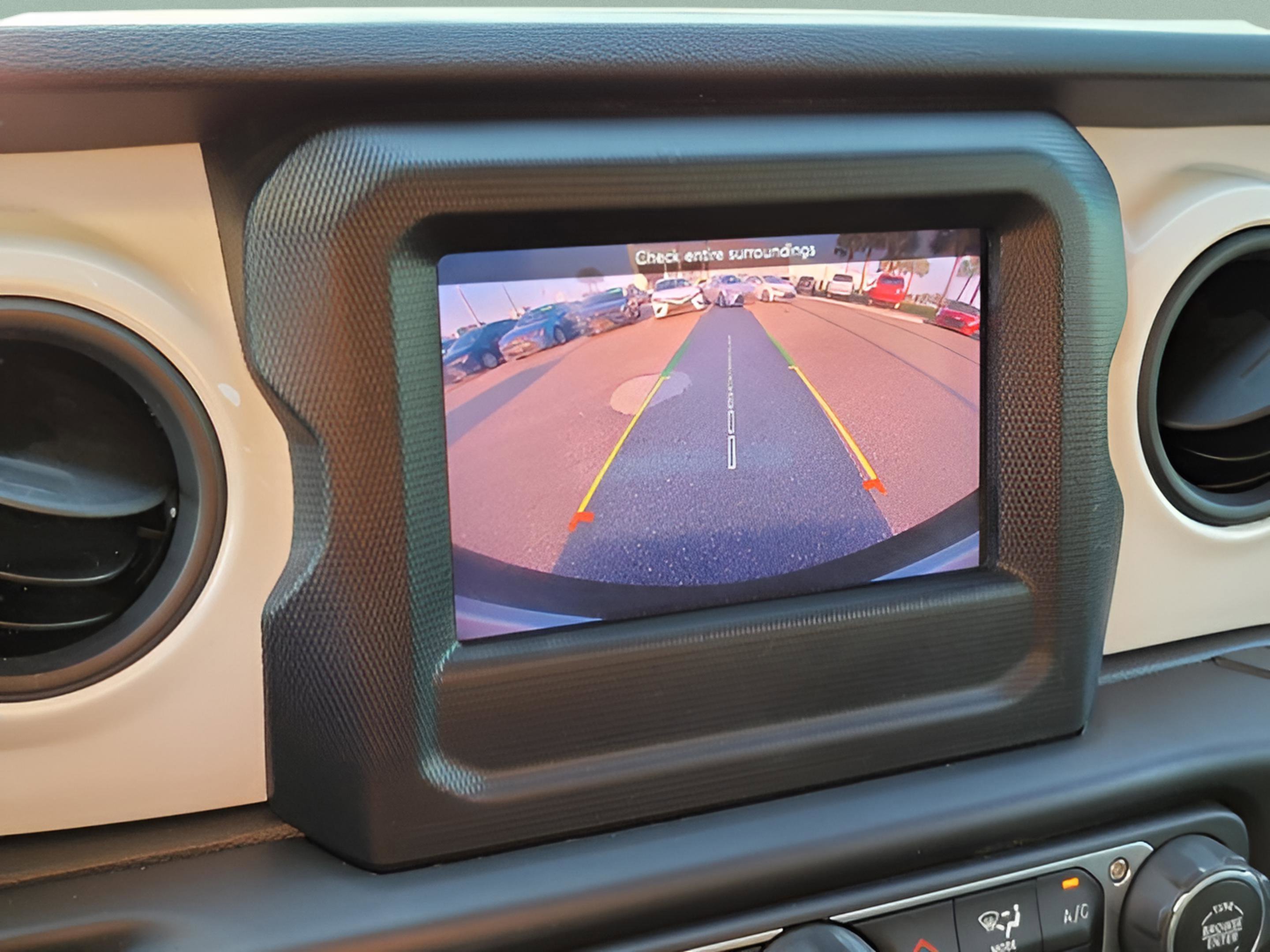 Used 2021 Jeep Wrangler Sport image 17