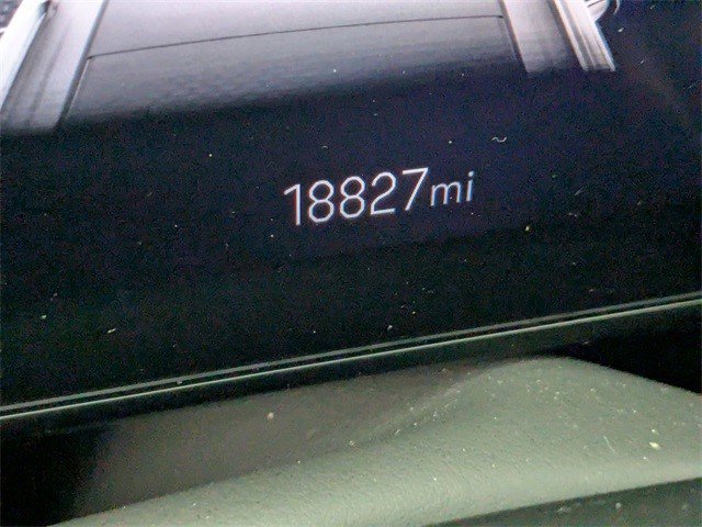 Certified 2025 GMC Yukon Denali image 19