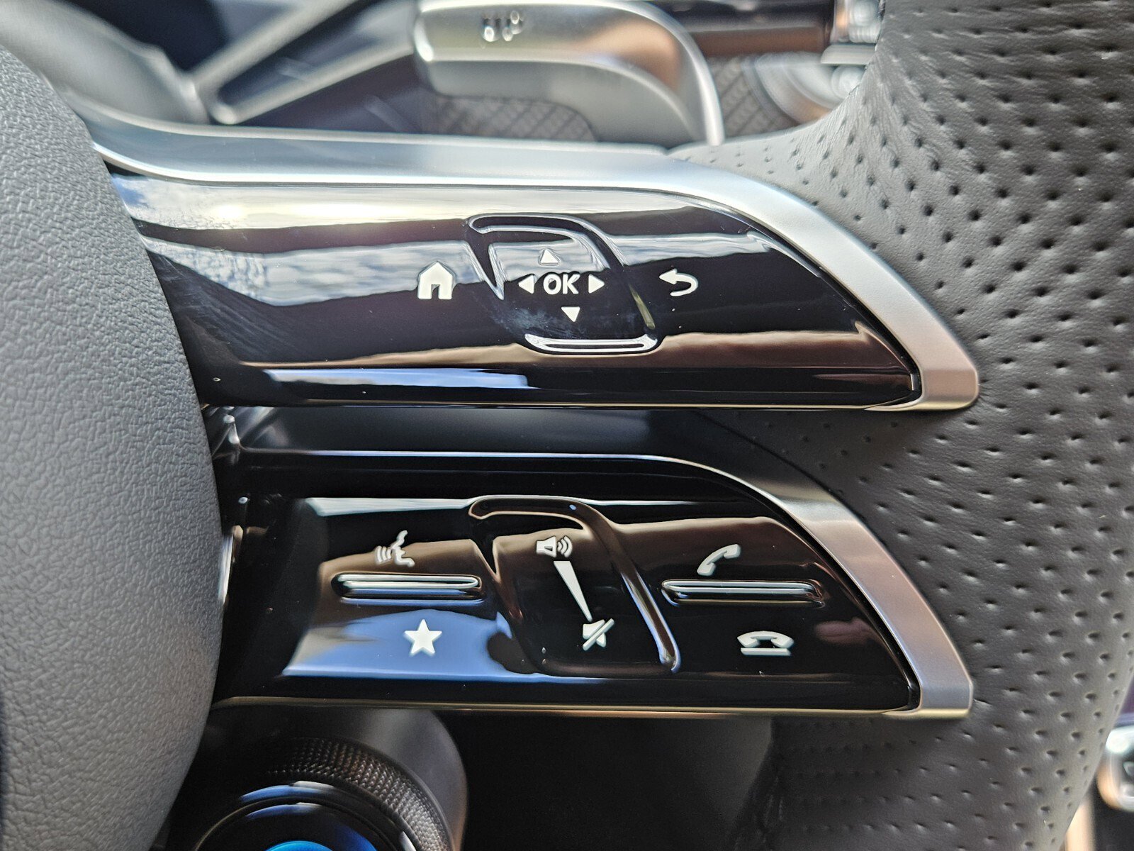 New 2026 Mercedes-Benz CLE 53 AMG 4MATIC Coupe image 29