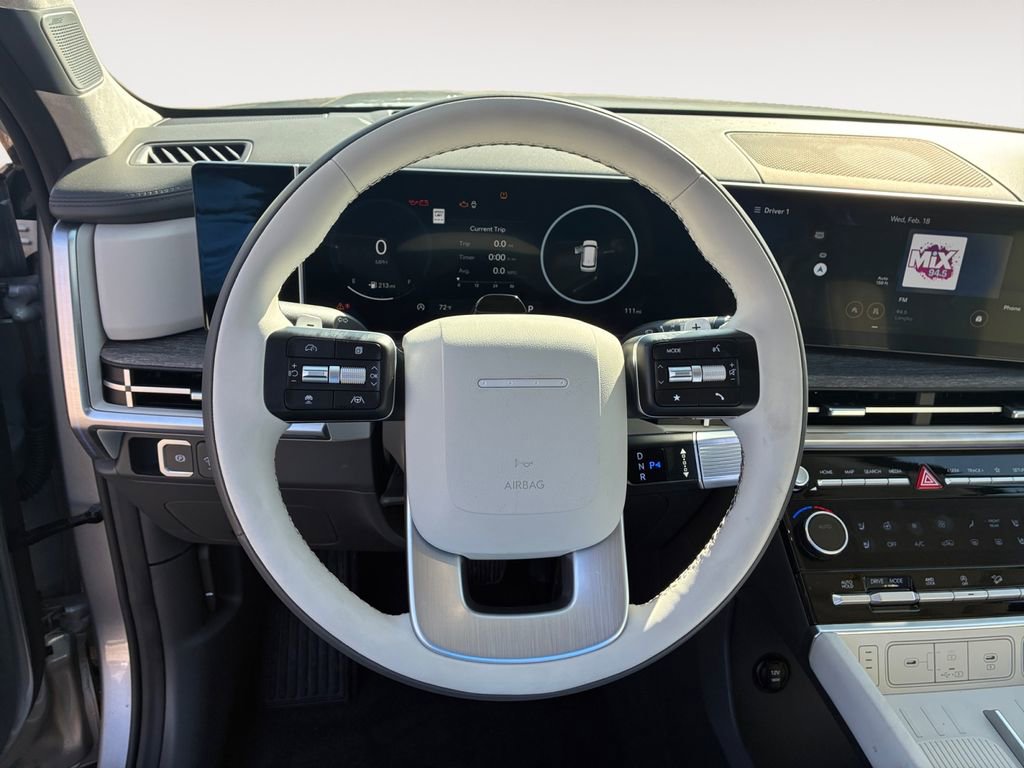 Used 2025 Hyundai Santa Fe Calligraphy image 12