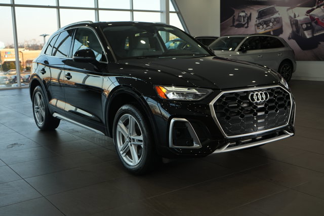 Used 2024 Audi Q5 e Premium Plus image 9